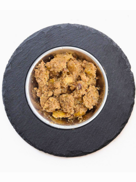 Pferd mit Pastinake, Quinoa und Preiselbeeren (6 x 800g)-Nass-Menü Pferd mit Pastinake, Quinoa und Preiselbeeren (6 x 800g)-Nass-Menü